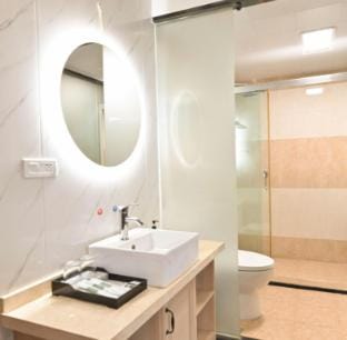 Zijing City Homestay (Lishui Yulei Road Food Street Branch) Hotel in Zhejiang