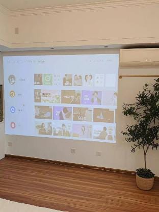Spring Breeze Ten Miles HD Audio-Visual Hotel (Jiaxing Nanhu Wanda Plaza Branch) Hotel in Zhejiang