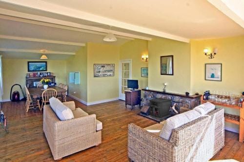 3 Bed in Duncannon oc-i041 Lodge in Ireland