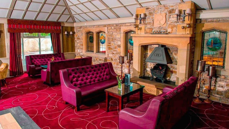 Allingham Arms Hotel Hotel in County Donegal