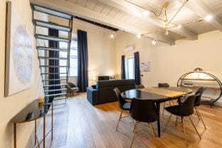 Palazzo Odescalchi by Wonderful Italy - Apt 6 Hotel in Como