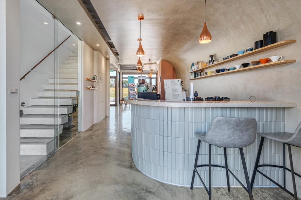 Unknown Coffee Inn｜Curated Coffee・Cultivated Life Bed and Breakfast in Kaohsiung