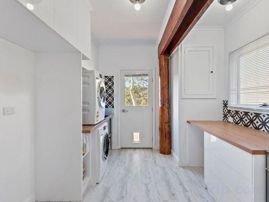 Mountain view house Hotel in Tasmania