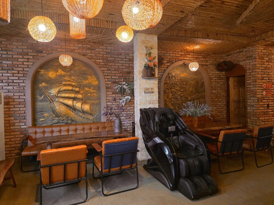 Shalva Wild Retreat Hotel in Vietnam