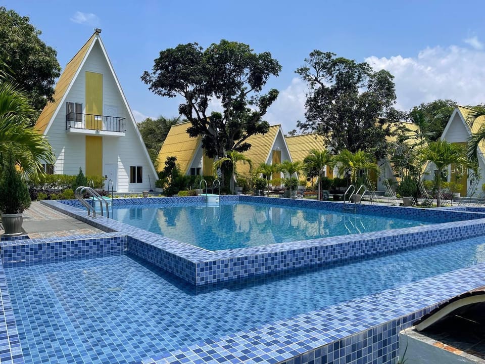Golden Kep Beach Resort Bed and Breakfast in Kien Giang