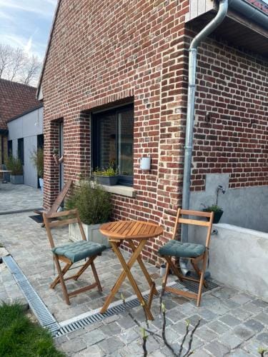Etable renovee en studio a la campagne Hotel in Hauts-de-France