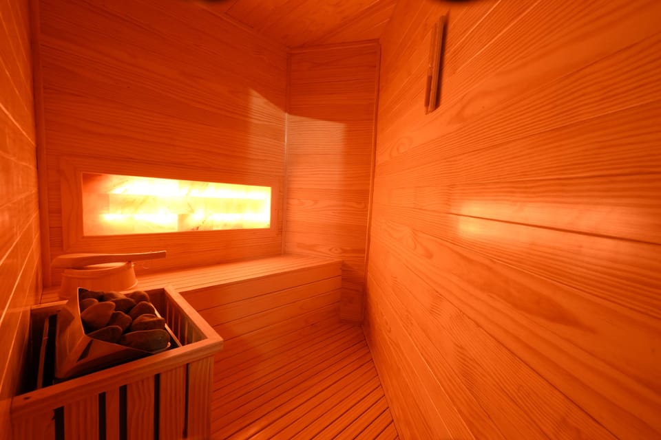 Steamroom