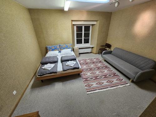 Privat Zimmer, WC in Altstadt Chur, Saturn Hotel in Chur