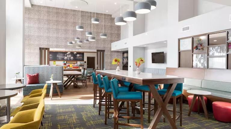 Hampton Inn by Hilton Philadelphia International Airport Hotel in Philadelphia