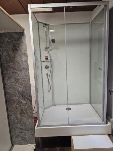 Privatzimmer -Jupiter- mit gemeinsamer Kuche und Bad in der Altstadt Chur Hotel in Chur