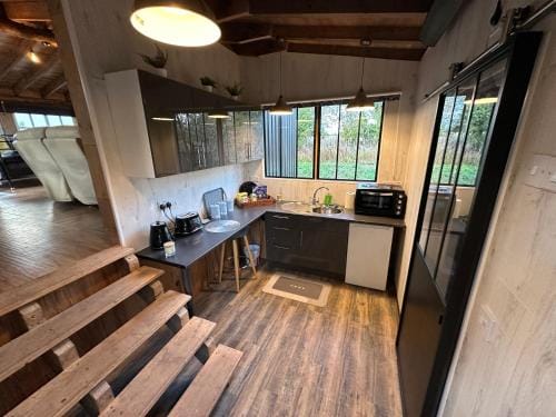 Weston Log Cabin Lodge in Bassetlaw District