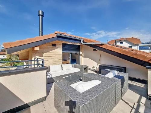 La Dame du Lac a Sevrier Hotel in Sévrier