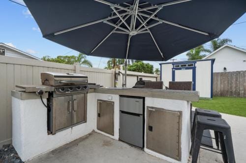 Cozy Room with Hot Tub, Pool, Sauna & Gym Near Beach Hotel in Carlsbad