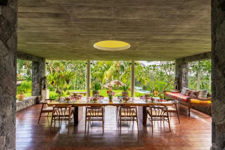 Villa Palem Hotel in West Selemadeg