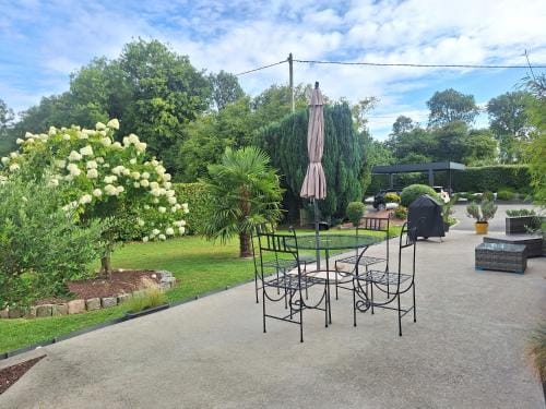 La Criniere d'Or Une chambre raffinee pour une parenthese de douceur en normandie Hotel in Normandy