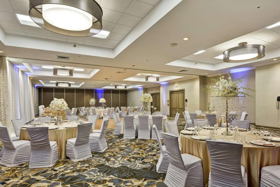 Embassy Suites by Hilton Milpitas Silicon Valley Hotel in Milpitas