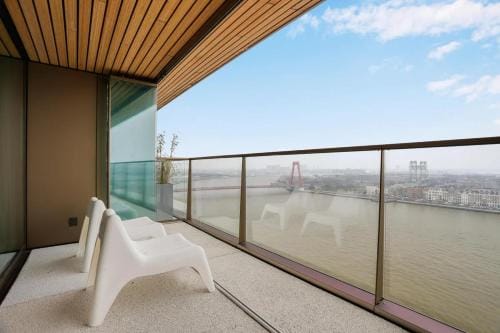 Trendy, urban, fully furnished B&B apartment in the city centre of Rotterdam Hotel in Rotterdam