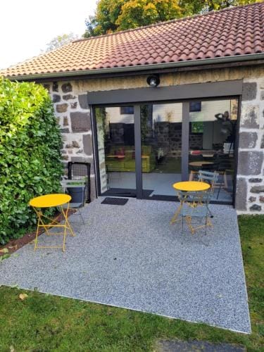Le Moulin des Puys Hotel in Auvergne-Rhône-Alpes