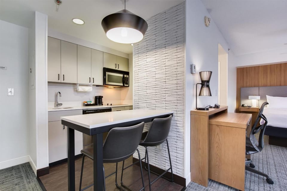 Homewood Suites by Hilton Louisville-East Hotel in Louisville