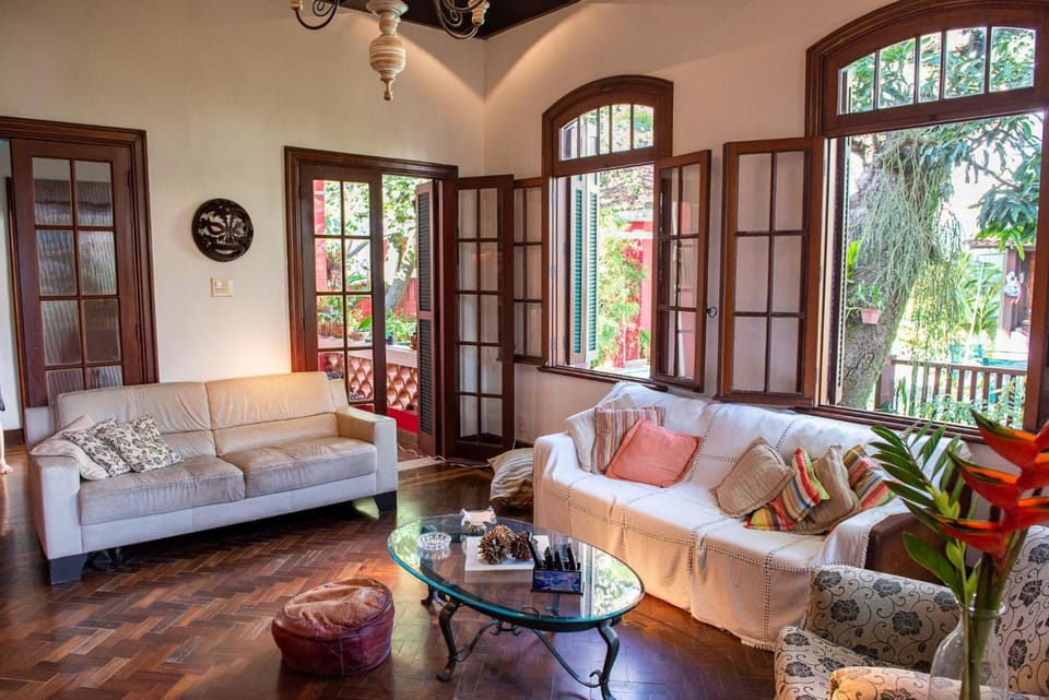 Casa Vermelha Hotel in Santa Teresa