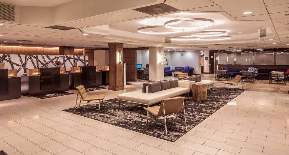 DoubleTree by Hilton Pittsburgh Downtown Hotel in Pittsburgh