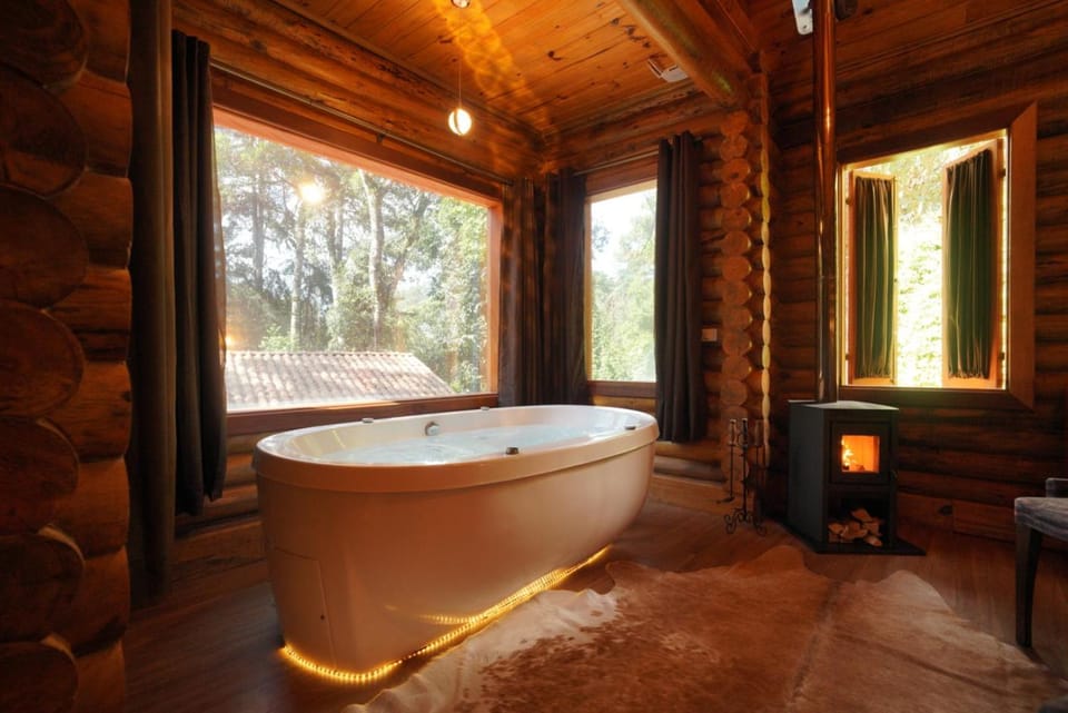 Hot tub