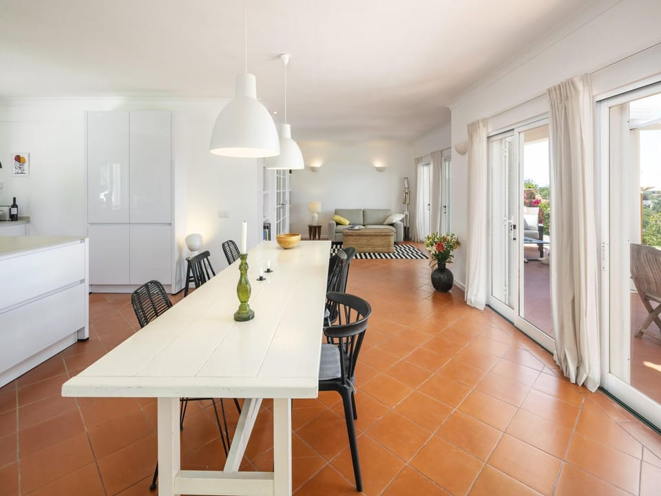Romantic 3-bedroom villa near Carvoeiro Resort in Carvoeiro