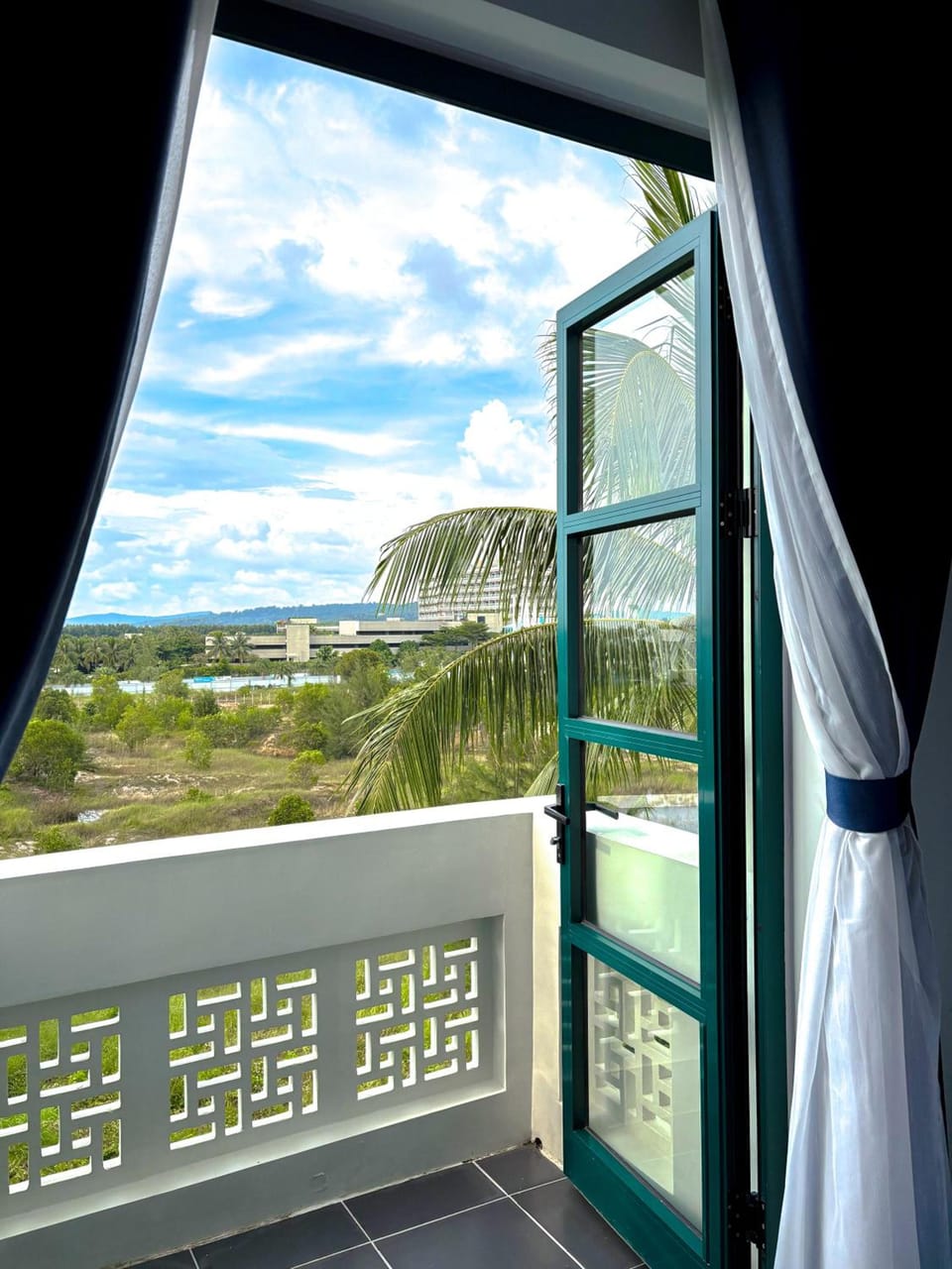 Alisa Phu Quoc Waterfront Hotel Hotel in Phu Quoc