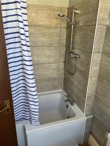 Coastal Place Hotel in Scarborough