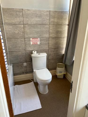 Coastal Place Hotel in Scarborough