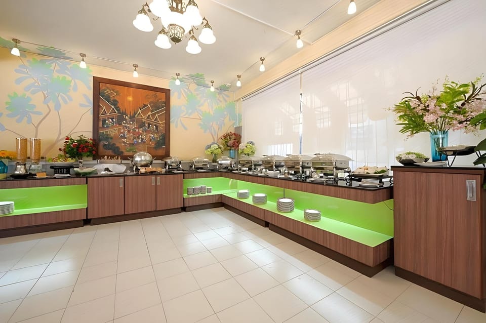 S Lodge Pattaya Hotel in Pattaya City
