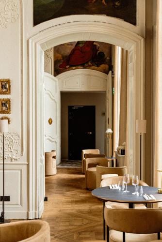 Hotel Royal Beaulaincourt Hotel in Béthune