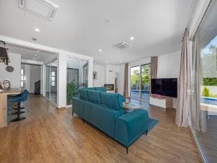 Villa with Pool, Game Room, Garden Hotel in Poreč