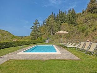 Villa with Pool Near Cortona Hotel in Umbria