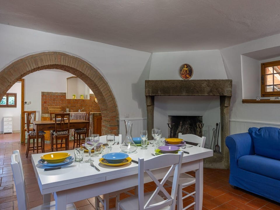 Villa in Cortona with Pool and Panoramic Views Hotel in Umbria