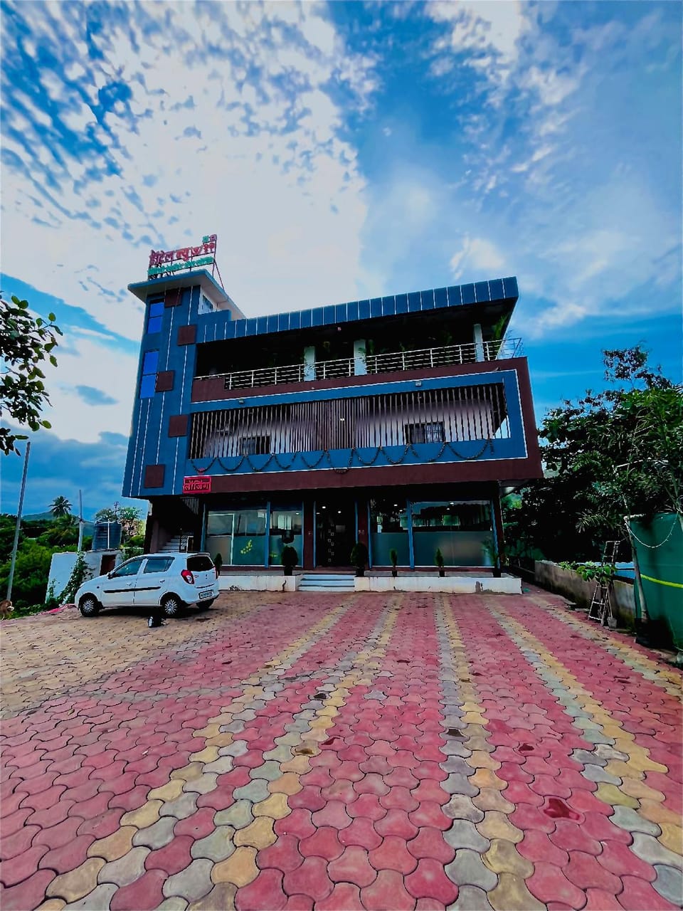 Hotel New 7/12 Hotel in Maharashtra