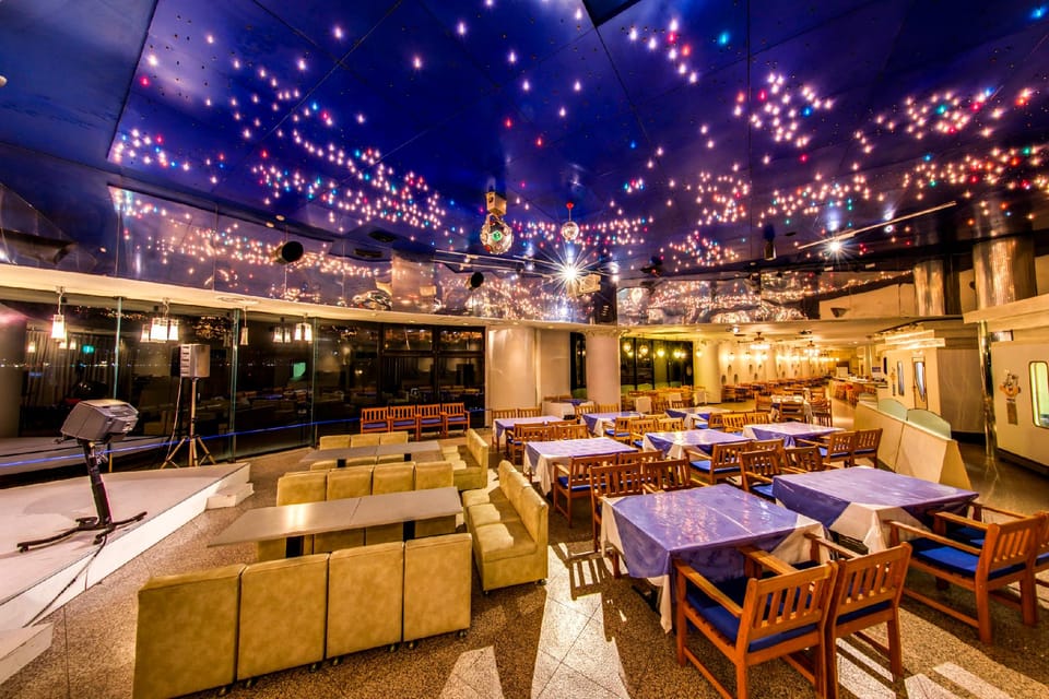 Bar/lounge