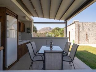 Charming Family Villa with Pool in Koxare Hotel in Crete