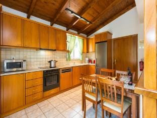 Villa in Prines with Private Pool Hotel in Crete