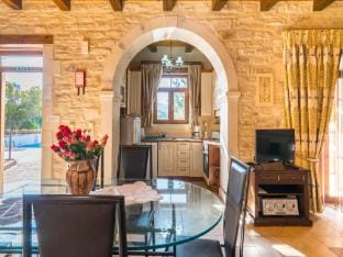 Villa in Rethymno with countryside view Hotel in Crete
