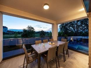Villa in Stinjan near Hidrobaza Beach Hotel in Fažana