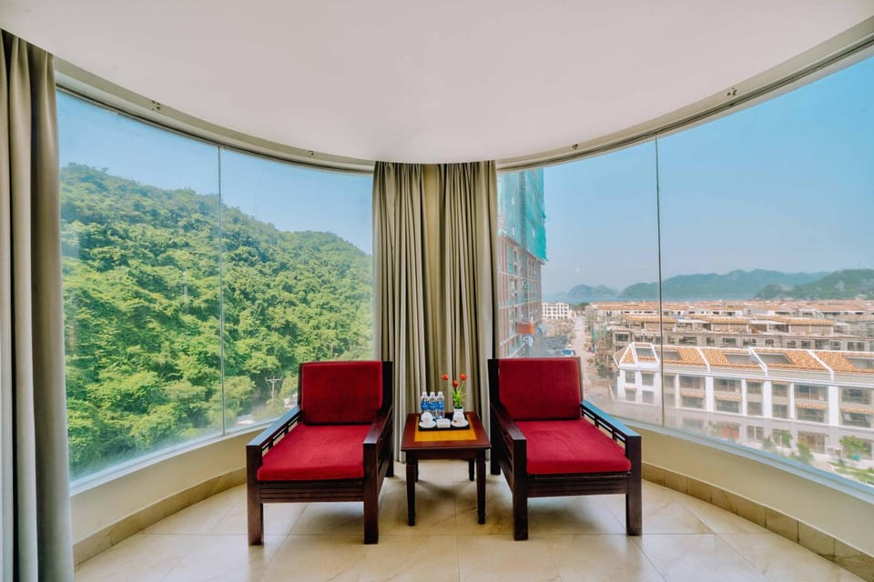 Hung Long Harbour Hotel Hotel in Vietnam