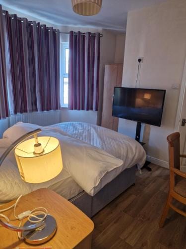 Nest inn luton Hotel in Luton