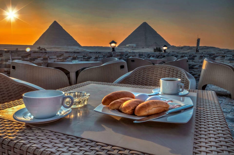 tut pyramids view hotel Hotel in Egypt