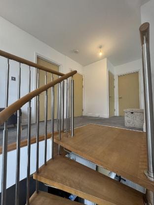 Modern and spacious 3 bed duplex apartment Hotel in Aylesbury Vale