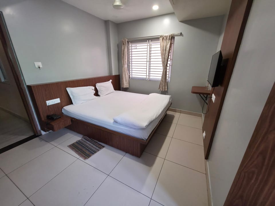 Shree Dham Palace Hotel in Puri