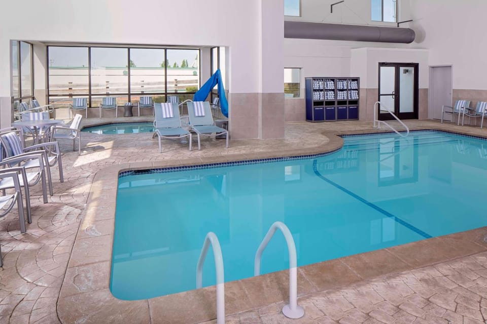 Embassy Suites by Hilton Boston Marlborough Hotel in Northborough
