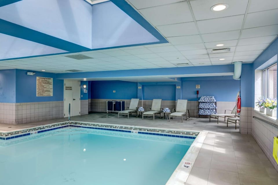Embassy Suites by Hilton Cincinnati RiverCenter Hotel in Covington