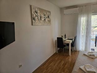 Cozy studio apartment in Grebastica Hotel in Šibenik-Knin County, Croatia