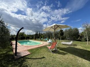 Villa in Tuscany with Pool and Olive Garden Hotel in Umbria